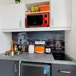 Downtown Apartment in Kazinczy Street